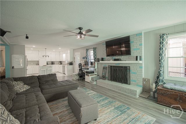 117 Bowman Avenue, Savannah, GA 31408