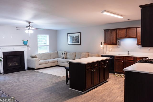 165 Pine Ridge Road, Covington, GA 30016