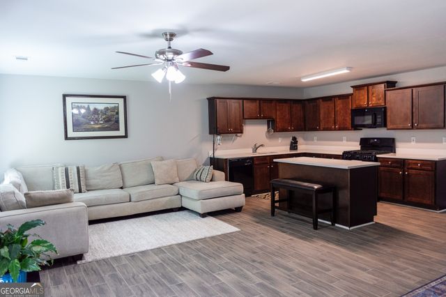 165 Pine Ridge Road, Covington, GA 30016