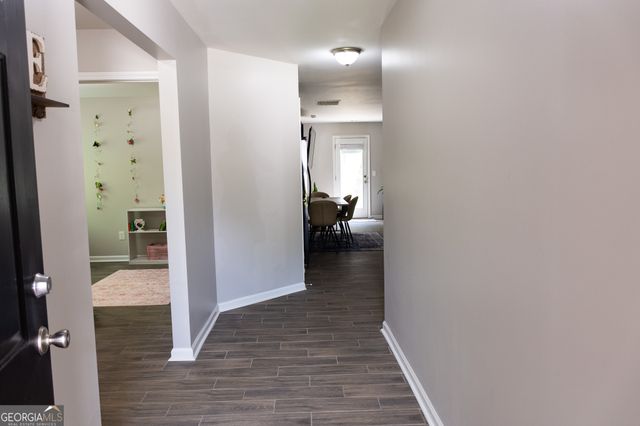 165 Pine Ridge Road, Covington, GA 30016