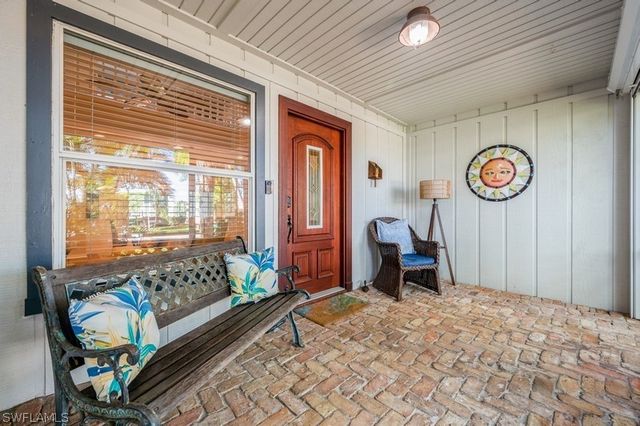 1154 Vernon PL, Marco Island, FL 34145