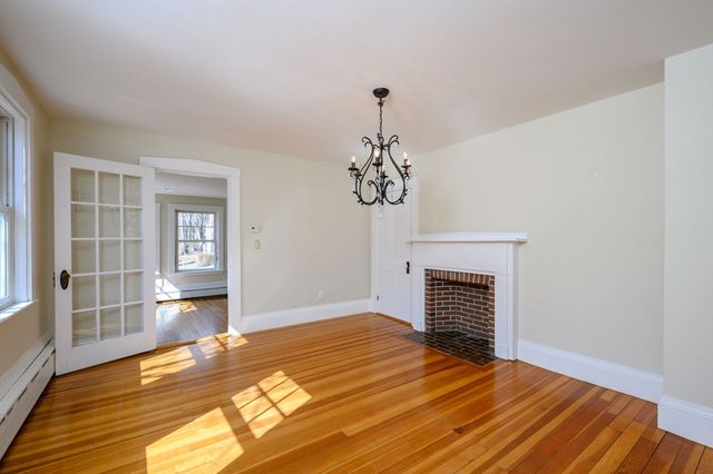 498-500 Main, Hingham, MA 02043