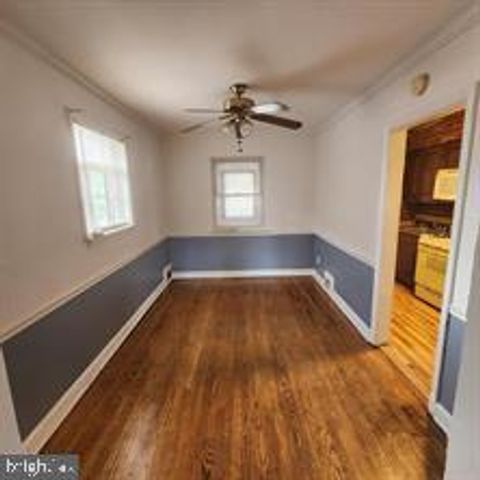 3128 LYNDALE PL SE, Washington, DC 20019