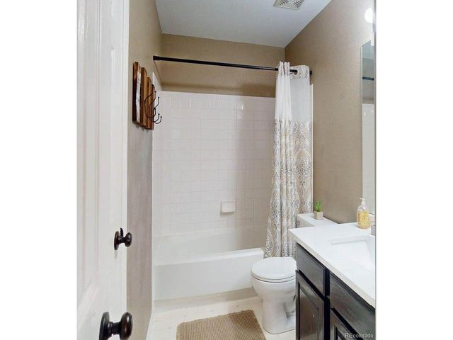 21814 Saddlebrook Dr, Parker, CO 80138