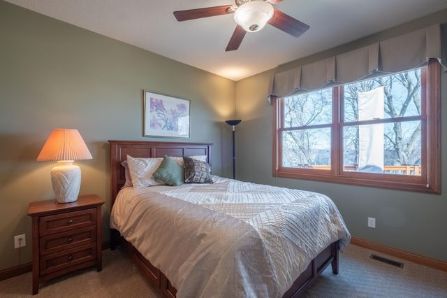 2221 Greenfield Drive E, Northfield, MN 55057