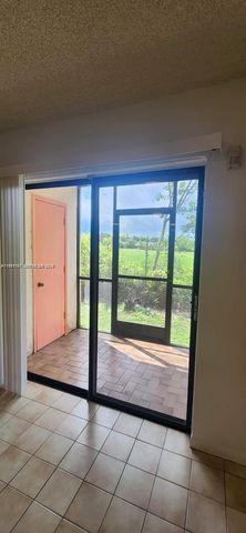 880 NE 207th Ter 104-10, Miami, FL 33179