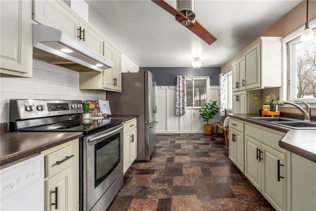 1421 Loffler Court, Chippewa Falls, WI 54729