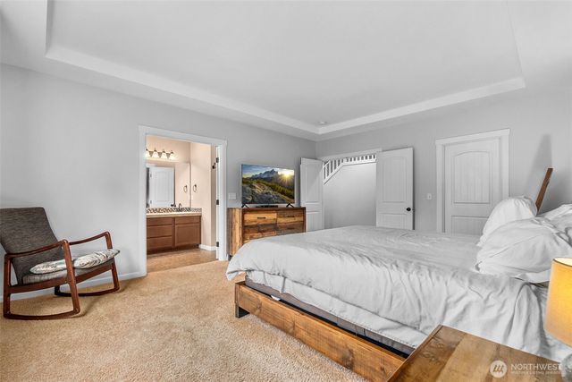 3806 Southlake Drive SE, Lacey, WA 98503