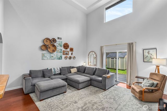 3806 Southlake Drive SE, Lacey, WA 98503