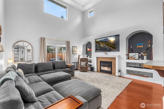 3806 Southlake Drive SE, Lacey, WA 98503