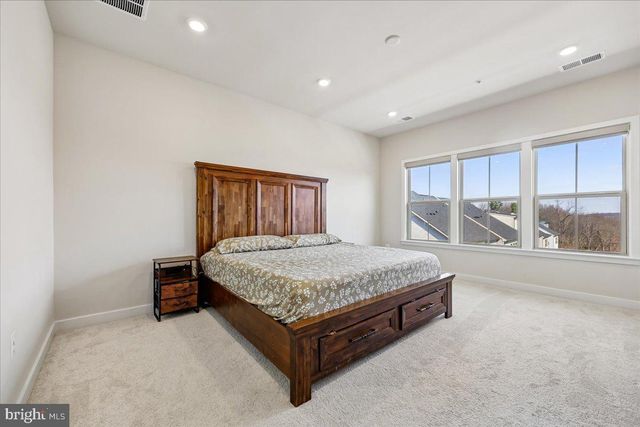 10206 LAKE LINGANORE BLVD, New Market, MD 21774