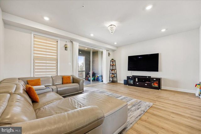 10206 LAKE LINGANORE BLVD, New Market, MD 21774