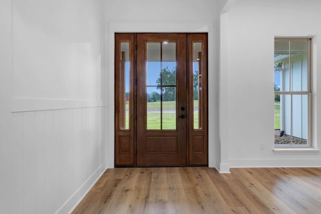 303 Bonfire Bend, Livingston, TX 77351