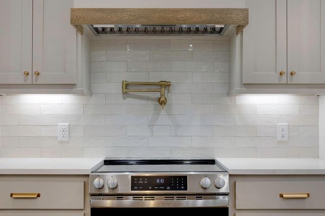 303 Bonfire Bend, Livingston, TX 77351