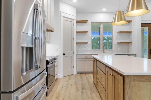 303 Bonfire Bend, Livingston, TX 77351