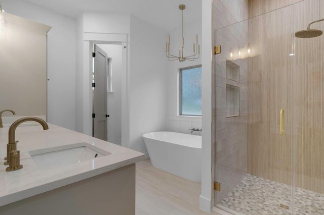 303 Bonfire Bend, Livingston, TX 77351