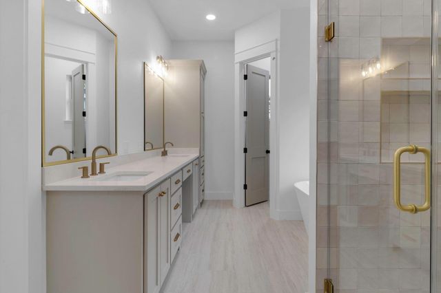 303 Bonfire Bend, Livingston, TX 77351