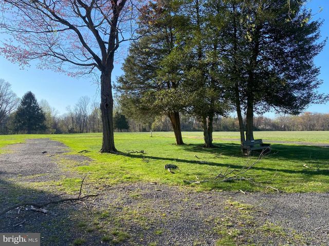 4371 CROSSWICKS HAMILTON SQUARE RD, Hamilton, NJ 08691