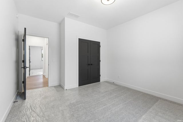 650 Grantham Passage, Fort Wayne, IN 46845