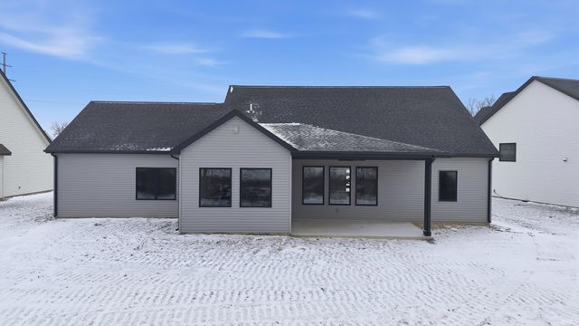 650 Grantham Passage, Fort Wayne, IN 46845