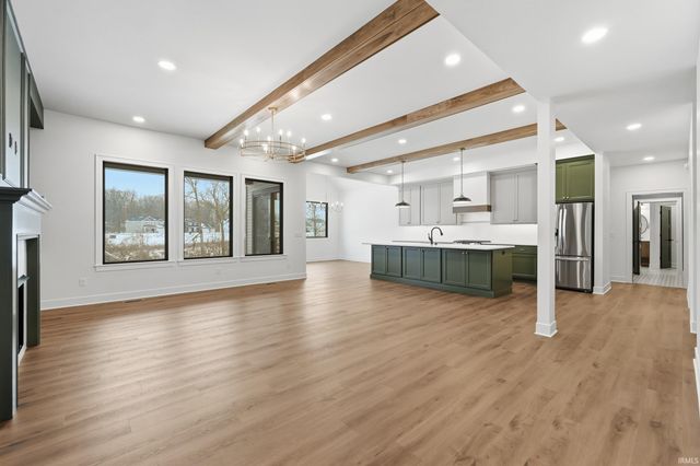 650 Grantham Passage, Fort Wayne, IN 46845