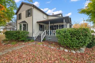 106 Law Street, Lapeer, MI 48446