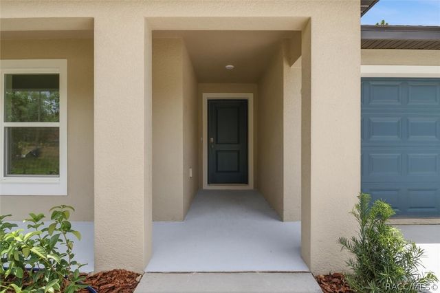 3324 W Gainesville Drive, Dunnellon, FL 34433