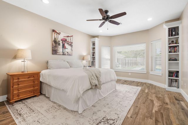1611 Pincher Creek Drive, Spring, TX 77386