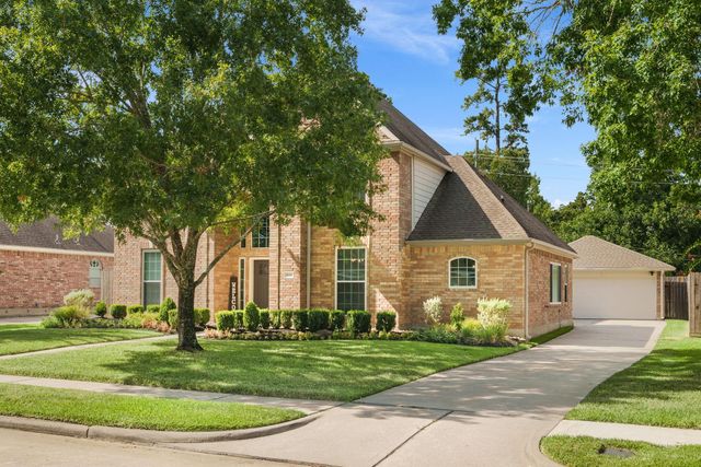 1611 Pincher Creek Drive, Spring, TX 77386