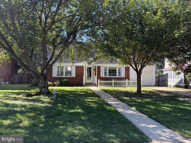 5710 LONE OAK DR, Bethesda, MD 20814