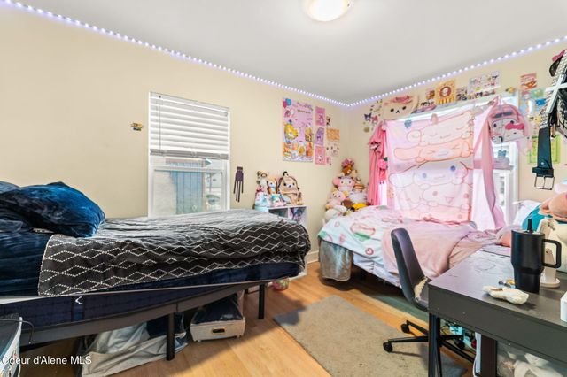 4 E Mission Ave, Kellogg, ID 83837