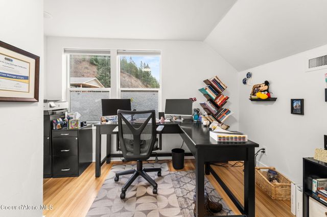 4 E Mission Ave, Kellogg, ID 83837