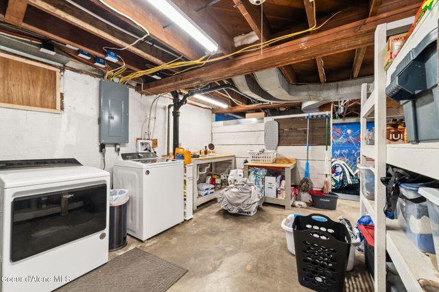 4 E Mission Ave, Kellogg, ID 83837