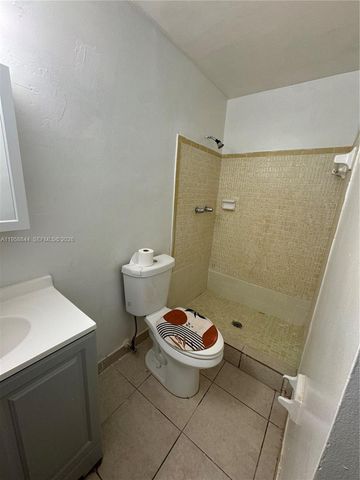 2220 SW 46th Ct 2, Fort Lauderdale, FL 33312