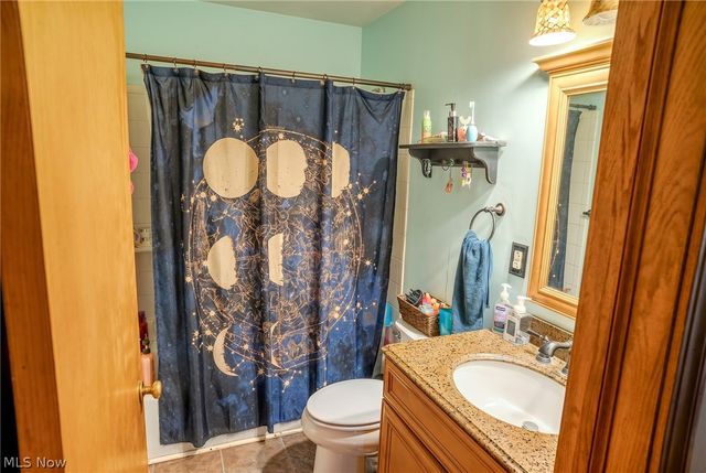 3304 4th Avenue, Vienna, WV 26105