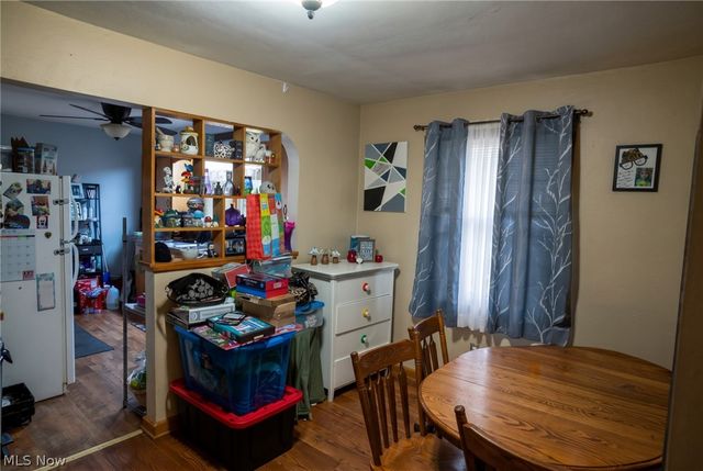 3304 4th Avenue, Vienna, WV 26105