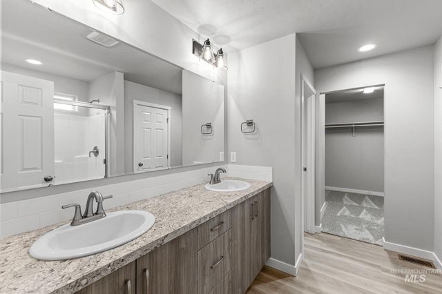 3100 W Animas Creek Dr, Kuna, ID 83634