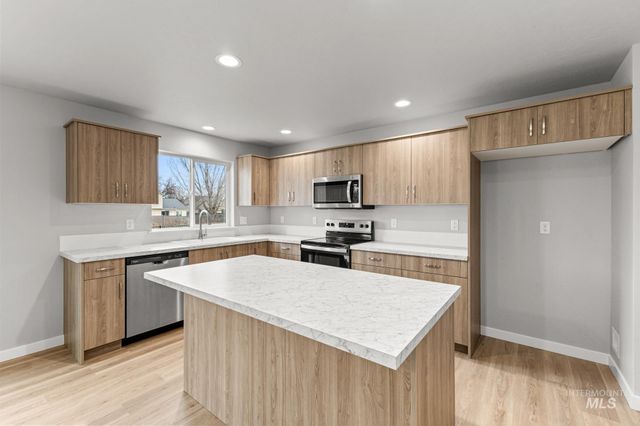 3100 W Animas Creek Dr, Kuna, ID 83634