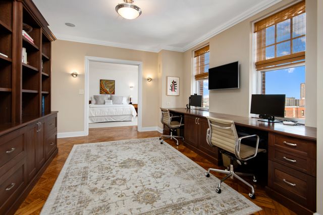 421 W Melrose Street 18BC, Chicago, IL 60657