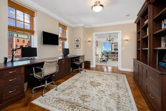 421 W Melrose Street 18BC, Chicago, IL 60657