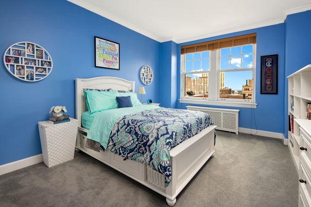 421 W Melrose Street 18BC, Chicago, IL 60657