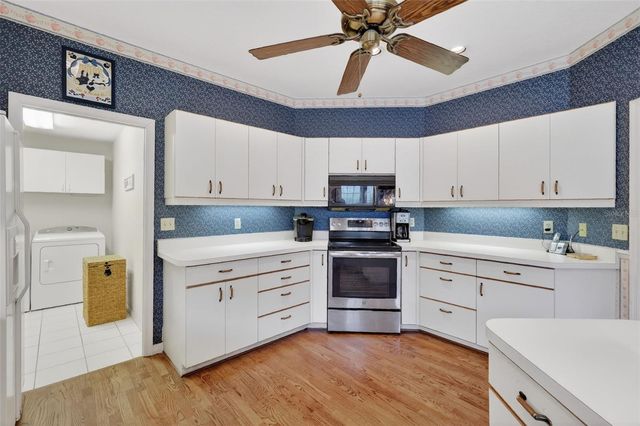 621 HIGH POINT DRIVE, Mount Dora, FL 32757