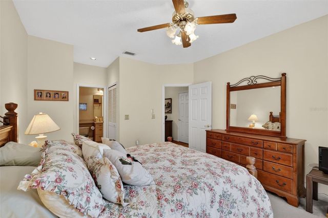 621 HIGH POINT DRIVE, Mount Dora, FL 32757