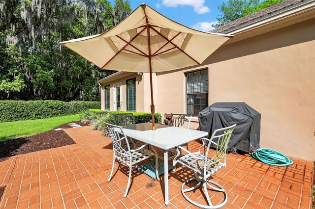 621 HIGH POINT DRIVE, Mount Dora, FL 32757