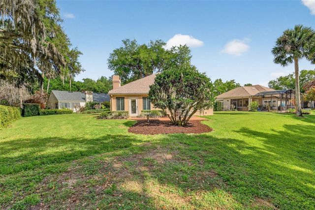 621 HIGH POINT DRIVE, Mount Dora, FL 32757