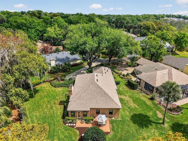 621 HIGH POINT DRIVE, Mount Dora, FL 32757