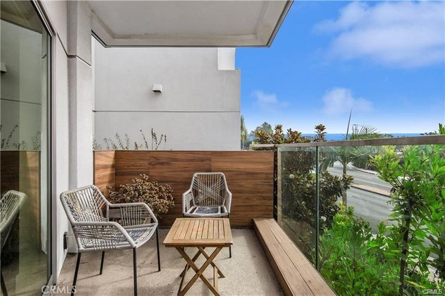 3920 E Coast Highway, Corona Del Mar, CA 92625