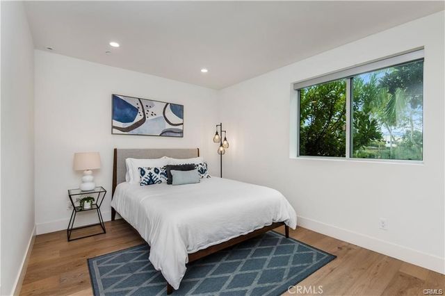 3920 E Coast Highway, Corona Del Mar, CA 92625