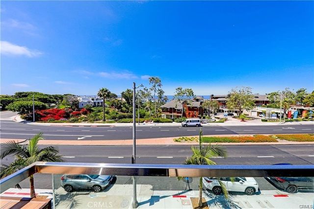 3920 E Coast Highway, Corona Del Mar, CA 92625