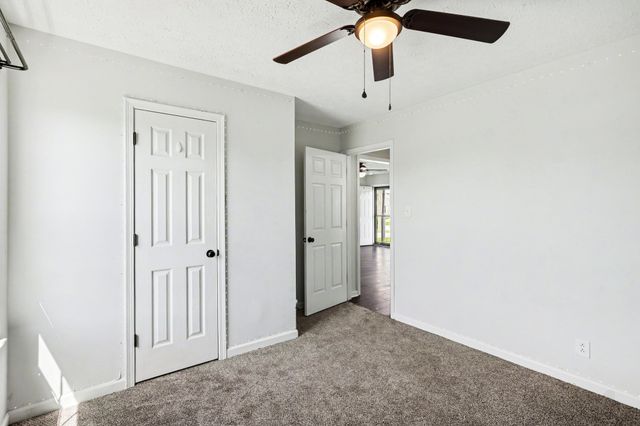 1272 Barbee Ln, Clarksville, TN 37042